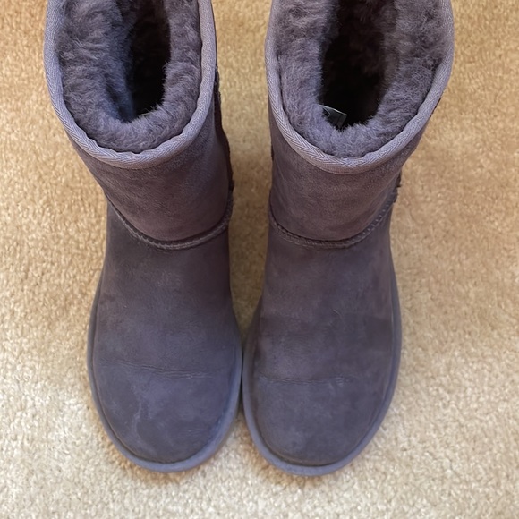 UGG Classic Short Boot in Nightshade - Picture 7 of 7